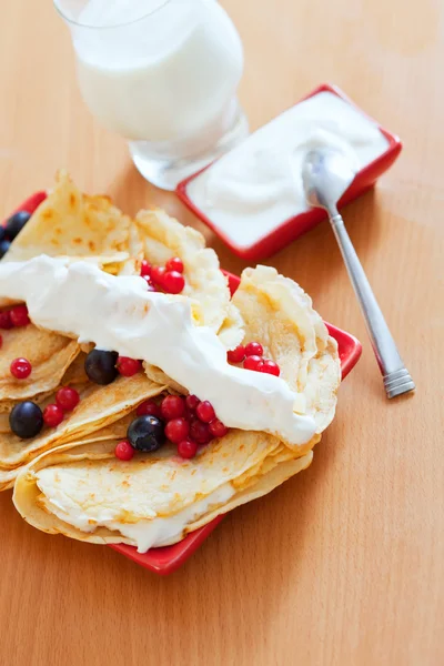 Closeup of breakfast. Sweet pancakes — Stock Photo, Image