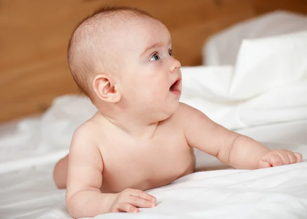 5 aylık bebek kız — Stok fotoğraf