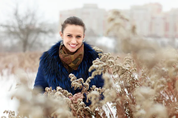 Girl at wintry park Royalty Free Stock Photos