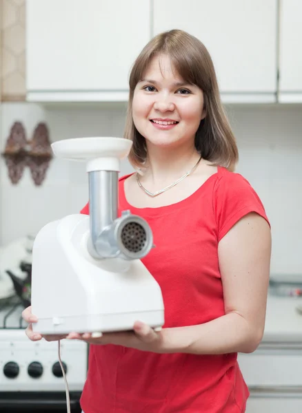 Mujer con amoladora eléctrica — Foto de Stock