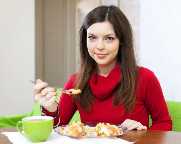 Brunette woman having lunch — Stock Photo, Image