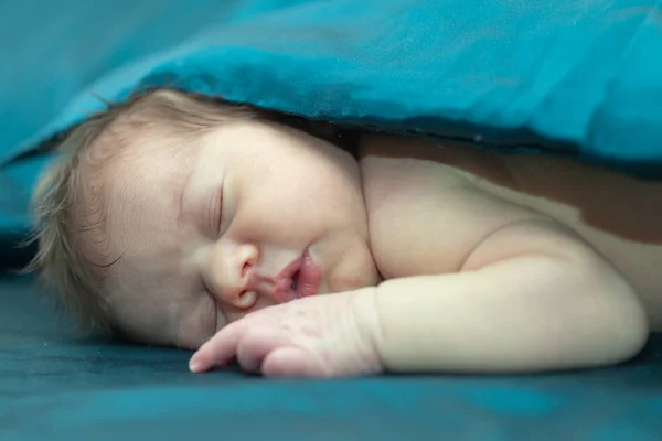 Newborn baby — Stock Photo, Image