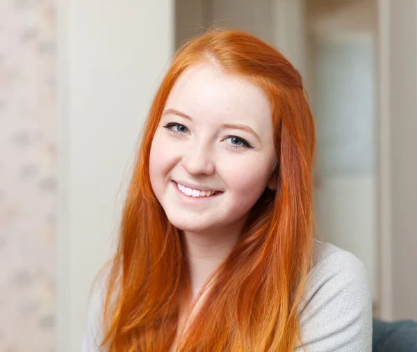 Portrait of smiling red-haired tenager — Stock Photo, Image