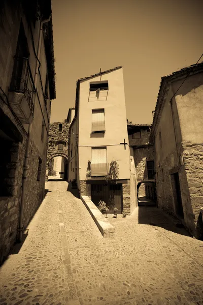 Staré Evropské ulice. Besalu — Stock fotografie