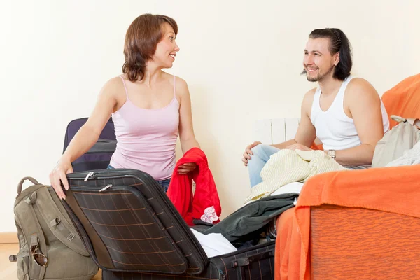 Couple is going to leave a dizzying — Stock Photo, Image