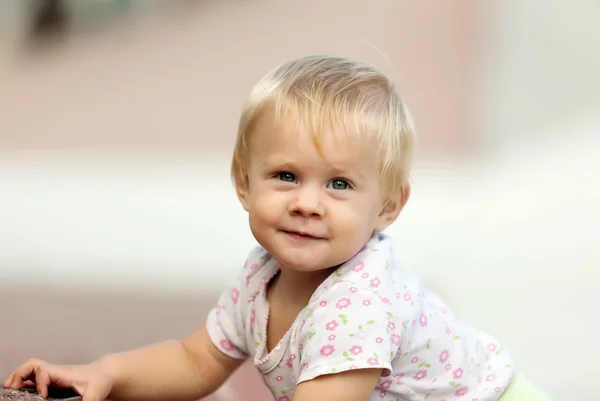 Ourfoor portrait of  toddler — Stock Photo, Image