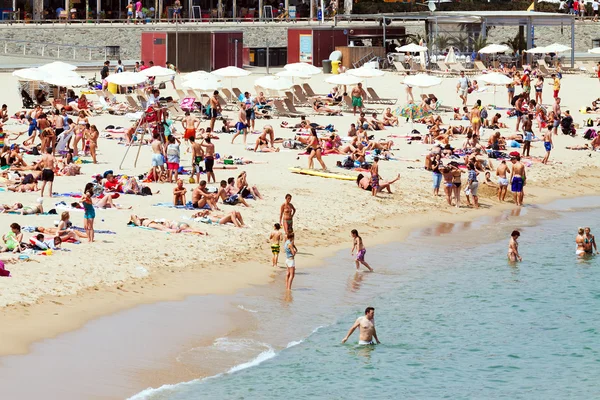 Nova Icaria beach  in Barcelona, Spain — Stock Photo, Image