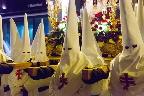 Abendliche Prozession während der Heiligen Woche in Murcia — Stockfoto