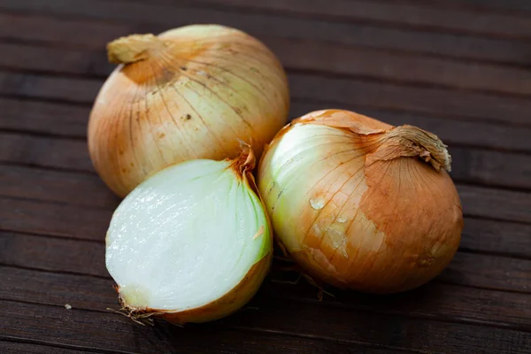 Cebolla cruda orgánica pura —  Fotos de Stock