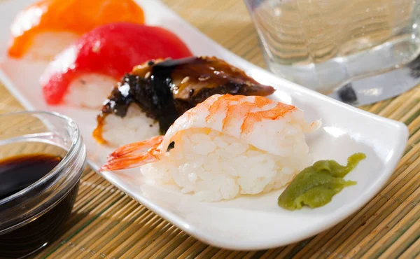 Setul de sushi Nigiri — Fotografie, imagine de stoc
