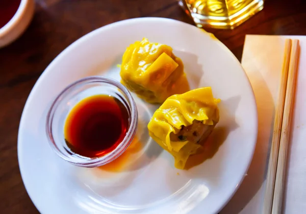 Japon yemeği Shumai - Buharda pişirilmiş börek, hiç kimse — Stok fotoğraf