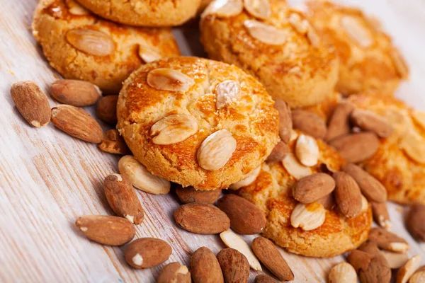 Cookies delicious dessert with almond — Stock Photo, Image