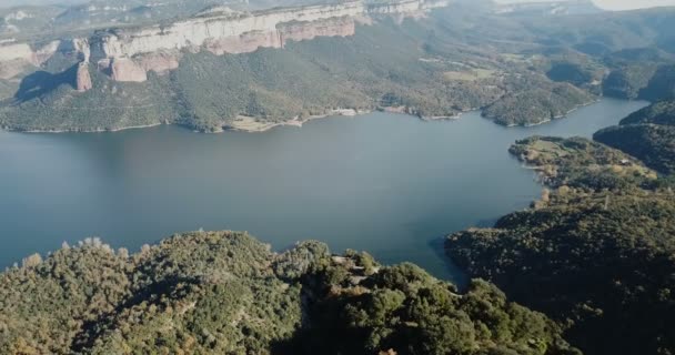 Scenic panoramic view from high point of Sau reservoir, Catalonia, at autumn day — Stock Video