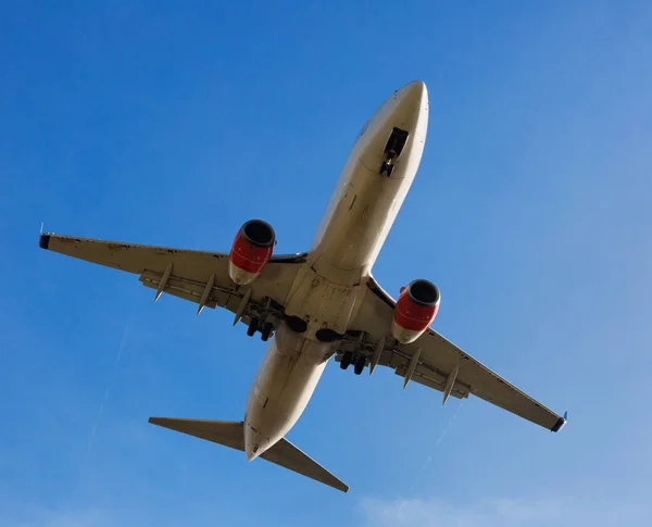 Large Passenger Airplane Taking Airport Day — Stock Photo, Image