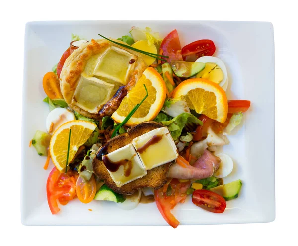 Салат Козячим Сиром Апельсином Медом Овочами Тарілці Стравою Французької Кухні — стокове фото