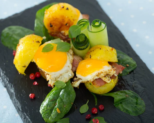 Plate Mini Burgers Scrambled Quail Eggs Potatoes Served Greens — Stock Photo, Image