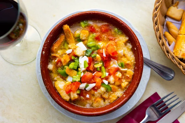 Traditioneel Zomergerecht Uit Extremadura Cojondongo Bereid Geserveerd Tafel — Stockfoto