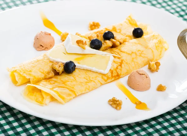 Delicious Pancakes Cheese Brie Walnuts Foie Gras High Quality Photo — Stock Photo, Image