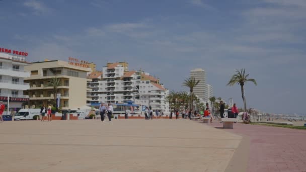 Peniscola España Abril 2019 Vista Panorámica Peniscola Frente Mar Playa — Vídeo de stock