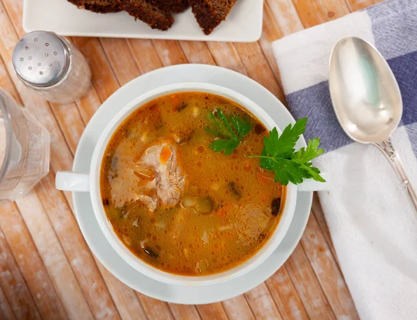 Portion Fresh Russian Soup Rassolnik Served Plate Eatery — Stockfoto