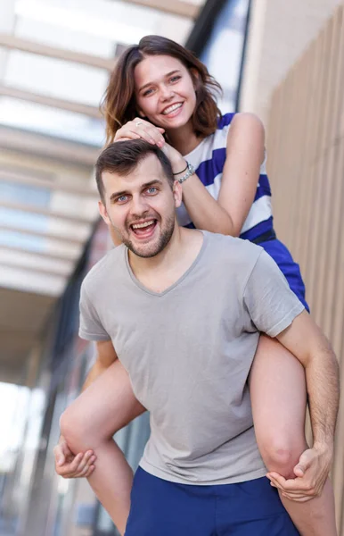 Young Loving Couple Have Good Time Resort —  Fotos de Stock