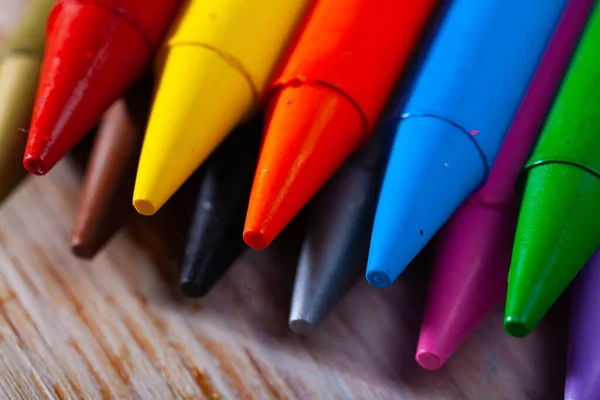 Beaucoup Différents Crayons Cire Sur Table Photo Haute Qualité — Photo