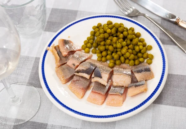 Pieces Herring Served Green Peas Onions Plate Appetizer Fish Table — ストック写真