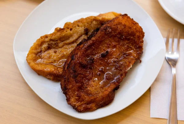 Delicious Toasts Torrijas Traditional Spanish Easter Dish Bread Soaked Milk — Photo