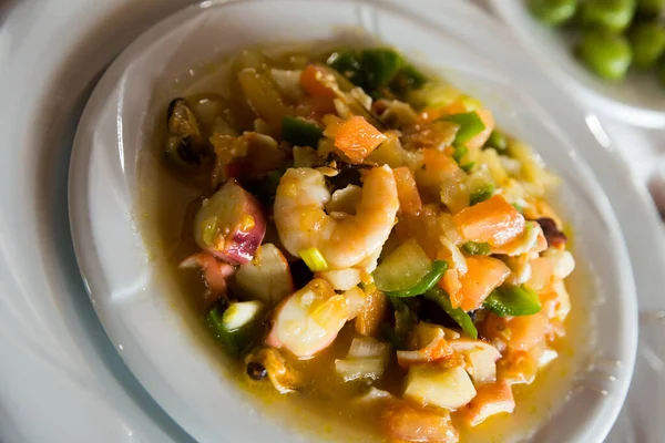 Plato Cocina Mediterránea Mariscos Guisados Con Verduras Salsa Vista Superior — Foto de Stock