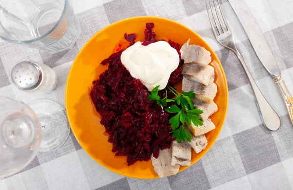 Appetizing Herring Salad Beets Sour Cream Parsley White Plate — Stockfoto