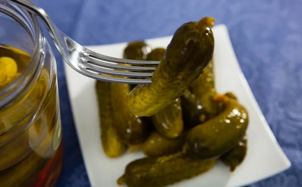 Bunch Pickled Cucumbers Plate Marinated Appetizer Table — Stock Photo, Image