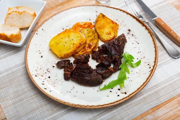 Fresh Grilled Beef Steak Served Plate Fried Potatoes — Stockfoto