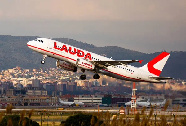 Barcelona España Enero 2020 Vista Loj Airbus A320 Laudamotion Airlines — Foto de Stock