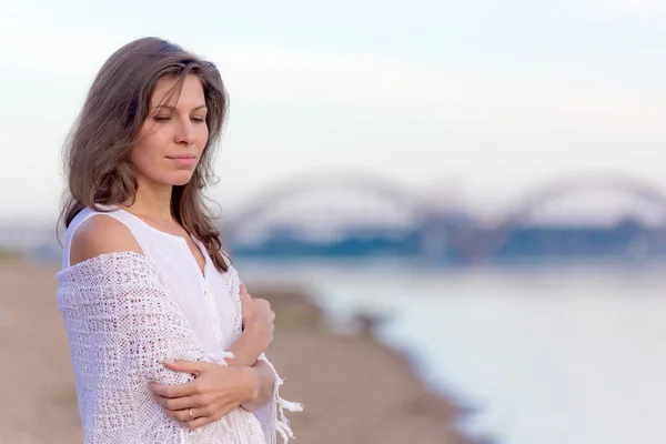 Pretty young woman — Stock Photo, Image