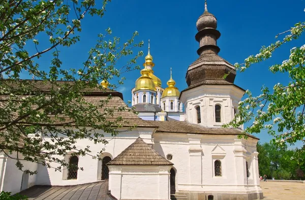 Ancient monastery — Stock Photo, Image