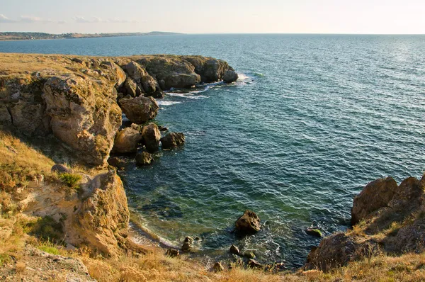 Mar y rocas — Foto de Stock