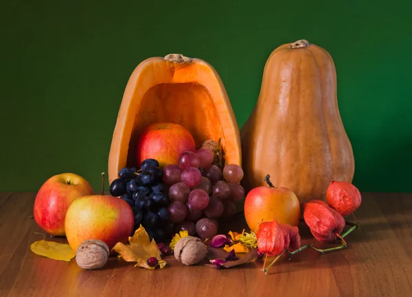 Nature morte de fruits d'automne — Photo