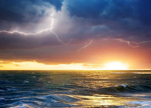 Storm on the sea — Stock Photo, Image