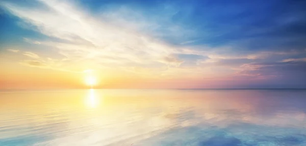 güzel deniz manzarası.