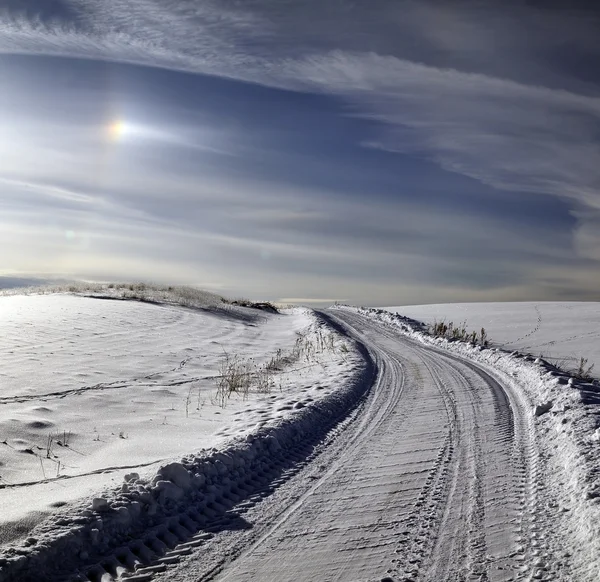 Rural road at winter season — Stock Photo, Image