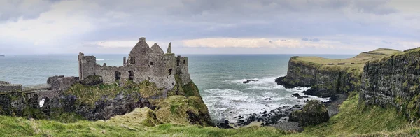 Dunluce Castle — Stock Photo, Image