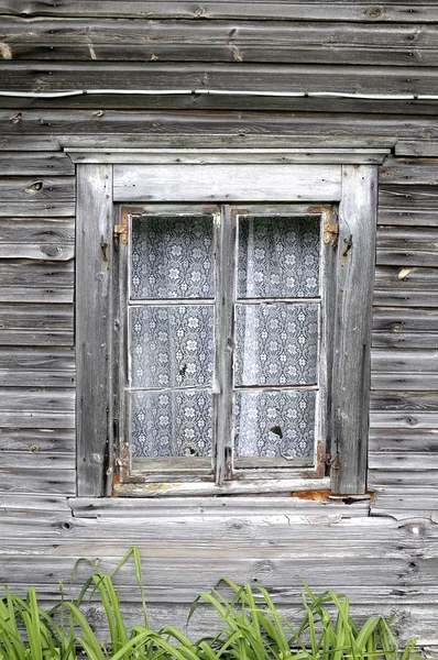 Ancient wooden window — Stock Photo, Image