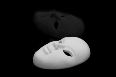 siyah-beyaz maske