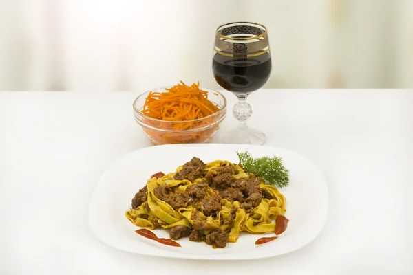 Pasta met vleessaus — Stockfoto