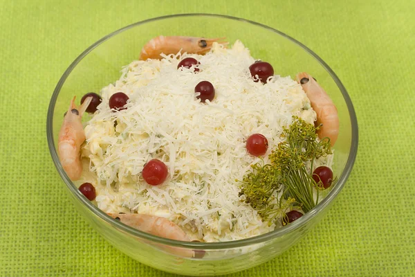 Salată de creveți cu brânză — Fotografie, imagine de stoc
