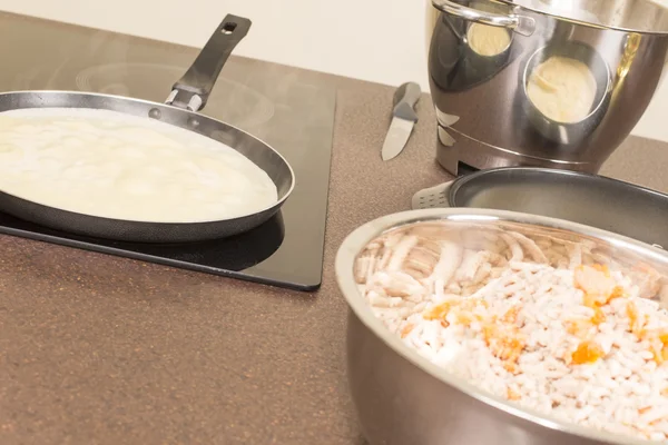 Frying of pancakes — Stock Photo, Image