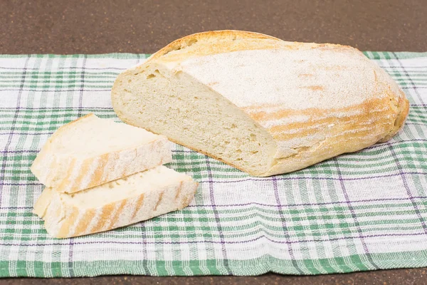 Pão de trigo branco — Fotografia de Stock