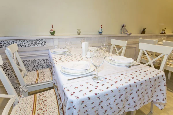 Interior of a small restaurant — Stock Photo, Image