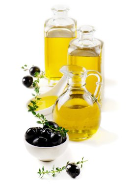 Zeytinyağı ve zeytin