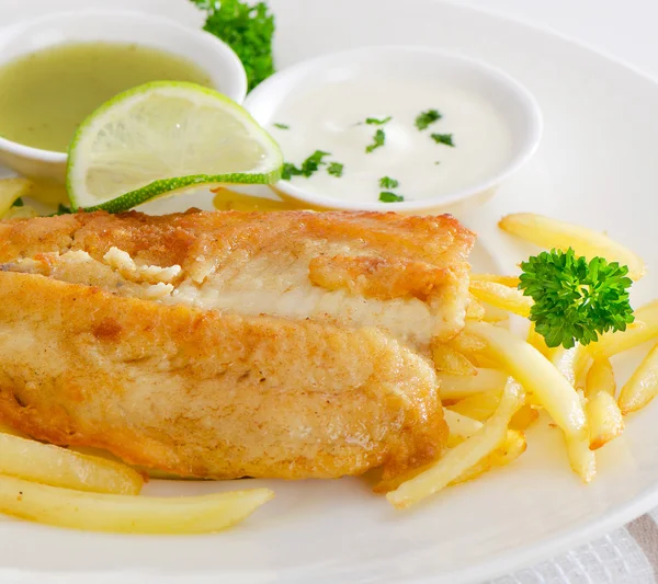 Fish and chips — Stockfoto